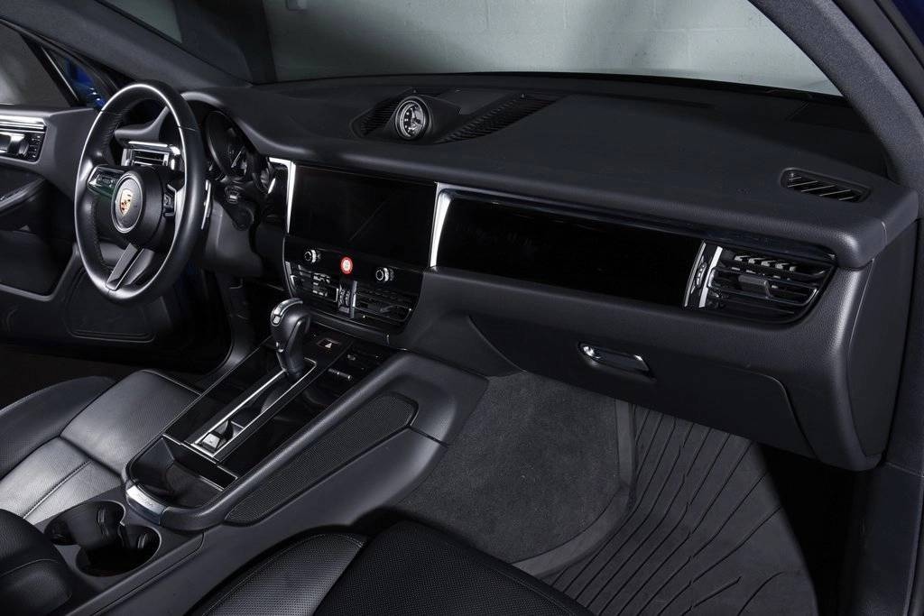 Certified 2025 Porsche Macan SUV