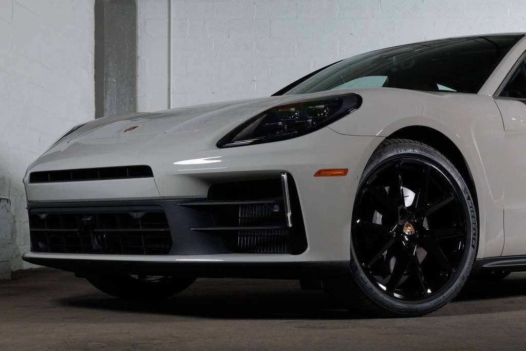 2026 Porsche Panamera Base - Photo 10