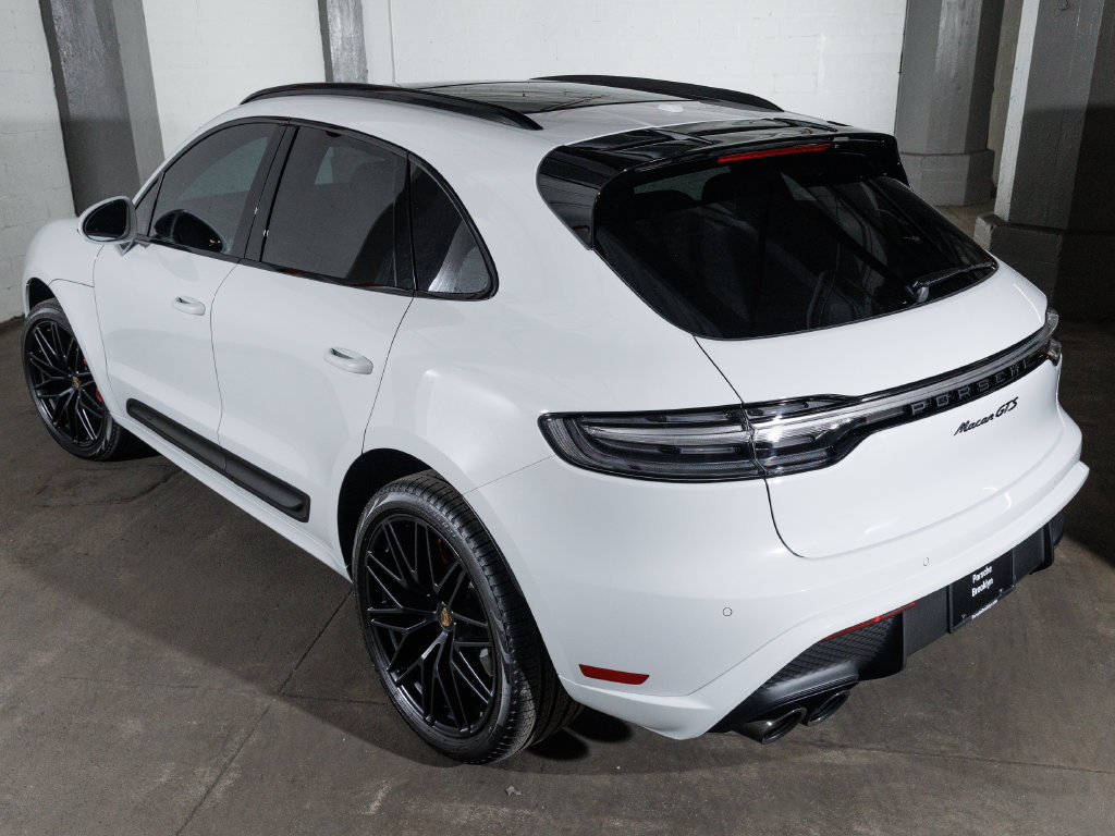 2026 Porsche Macan GTS - Photo 15