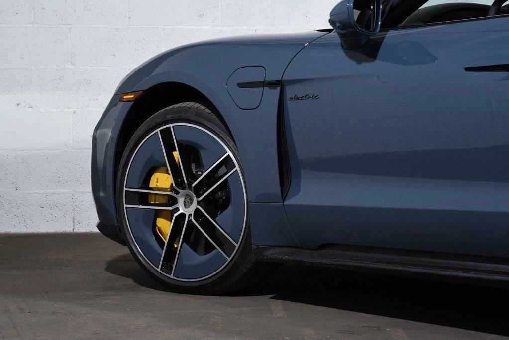2026 Porsche Taycan Turbo S - Photo 13