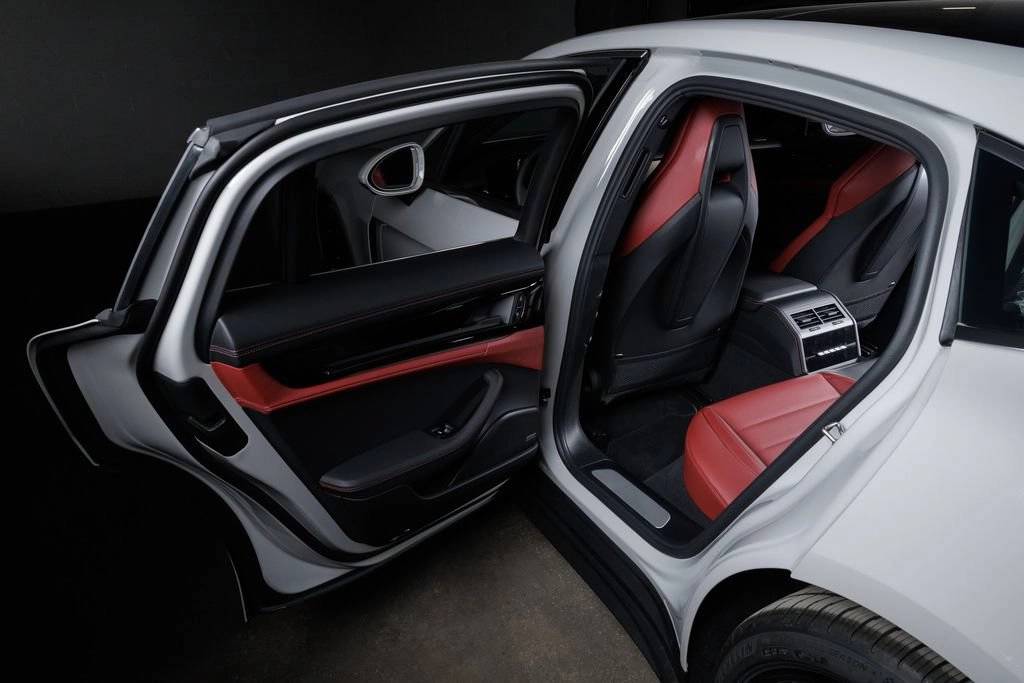 2026 Porsche Panamera Base - Photo 28