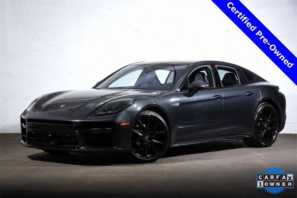 2024 Porsche Panamera Base's photo