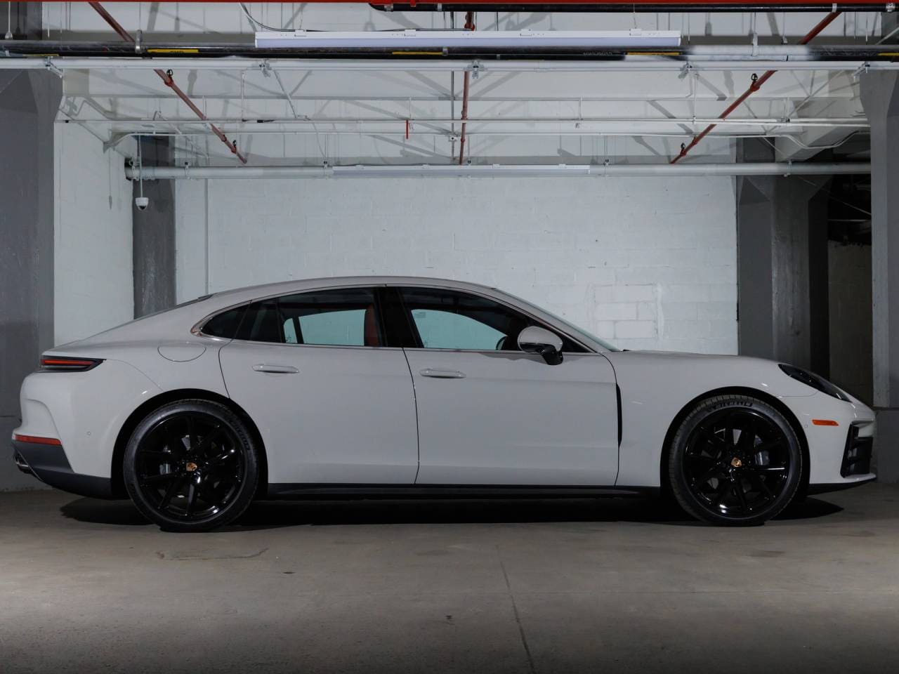 2026 Porsche Panamera Base - Photo 13