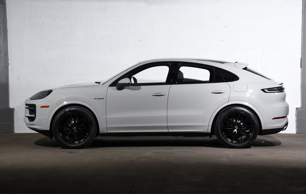 New 2025 Porsche Cayenne E-Hybrid Coupe SUV
