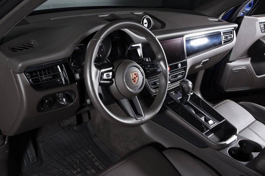 Certified 2025 Porsche Macan SUV