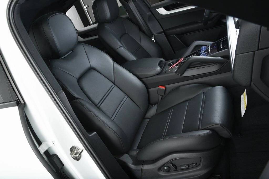 2026 Porsche Cayenne Coup S - Photo 32