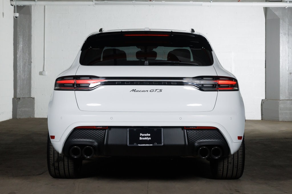 2026 Porsche Macan GTS - Photo 7