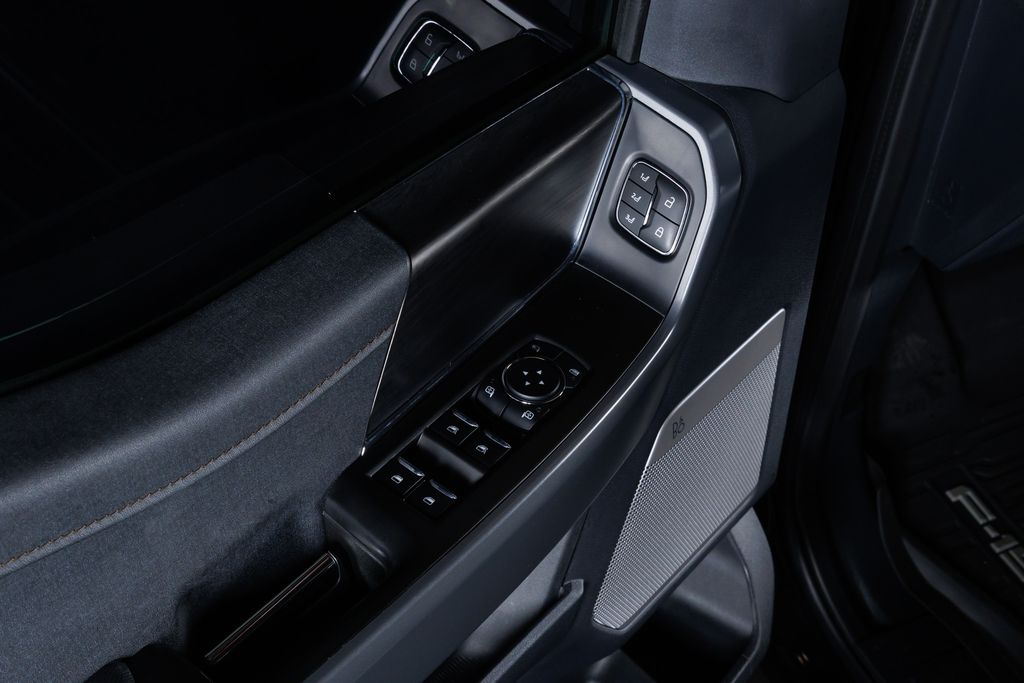 2024 Ford F-150 Lariat - Photo 7