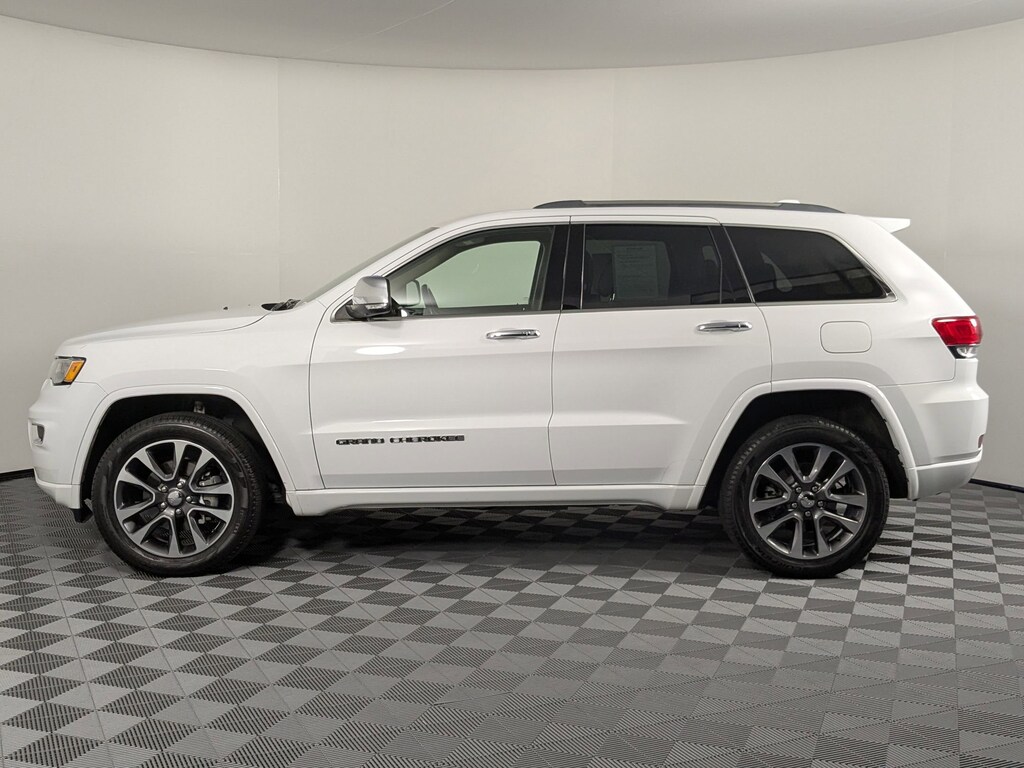 Used 2018 Jeep Grand Cherokee Overland 4x4 SUV