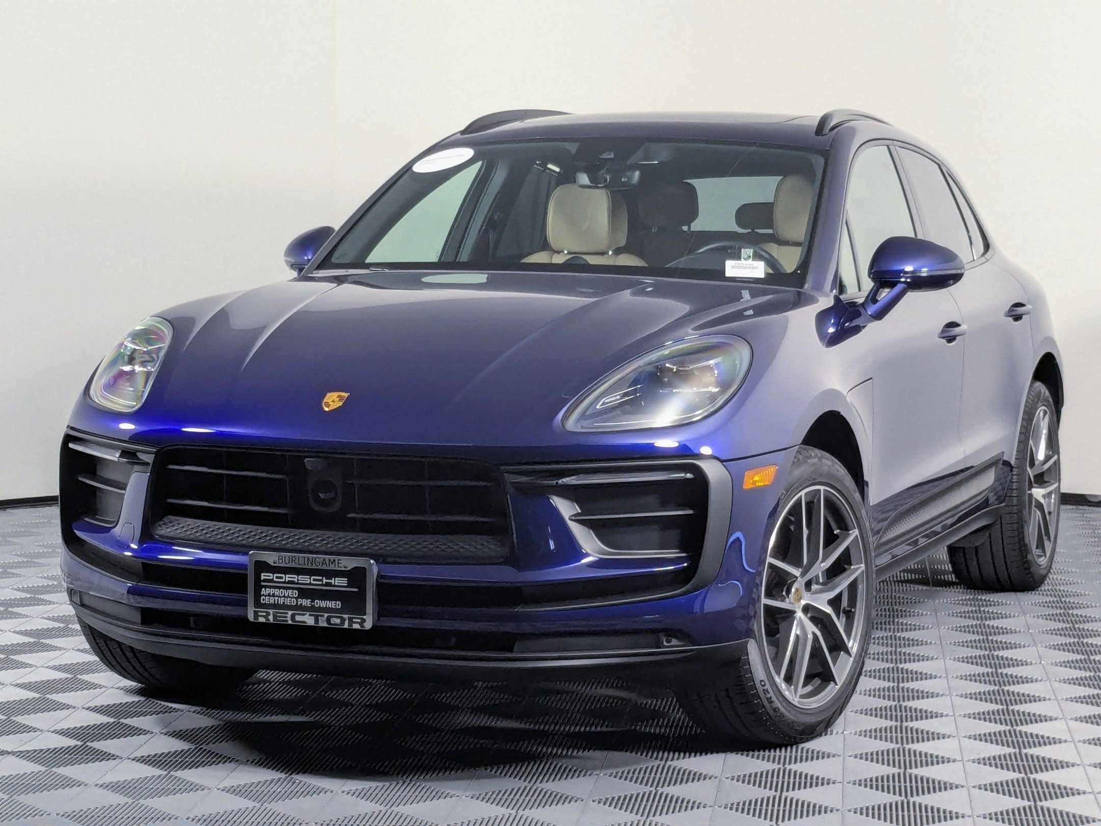 2024 Porsche Macan Base