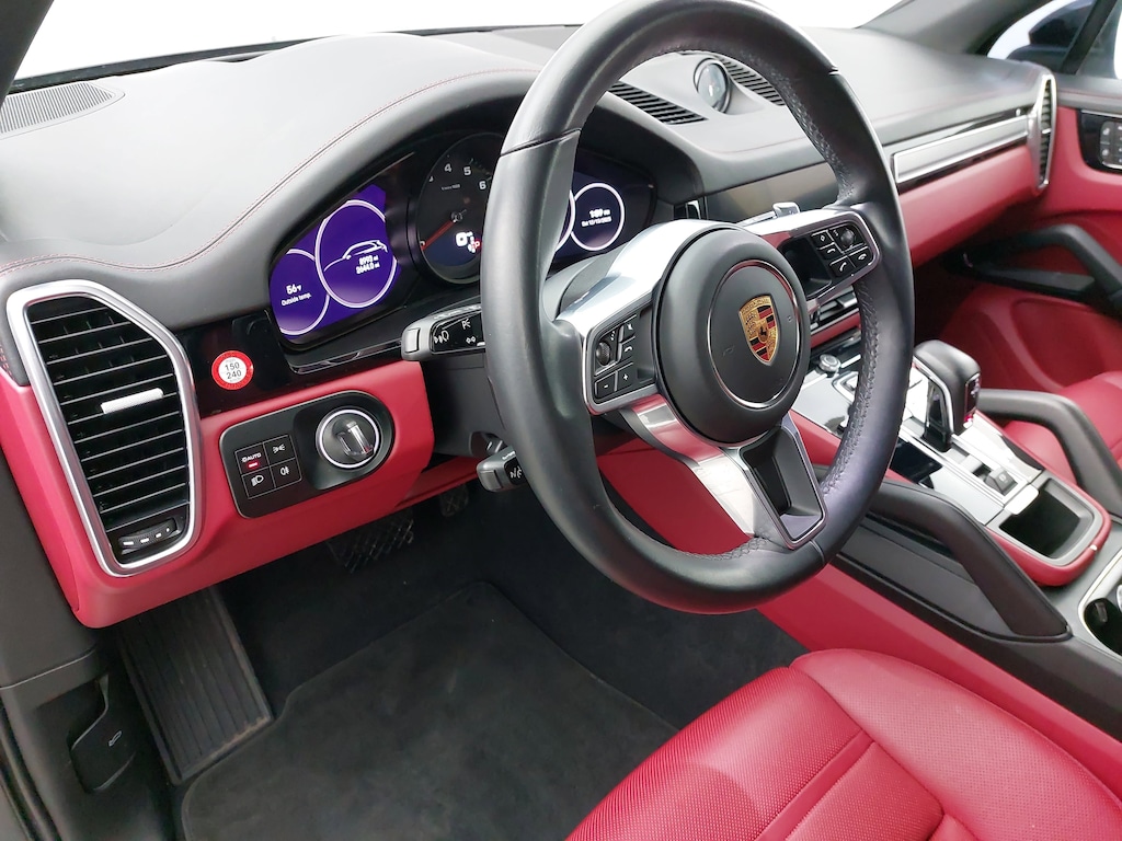 Certified 2023 Porsche Cayenne Platinum Edition SUV