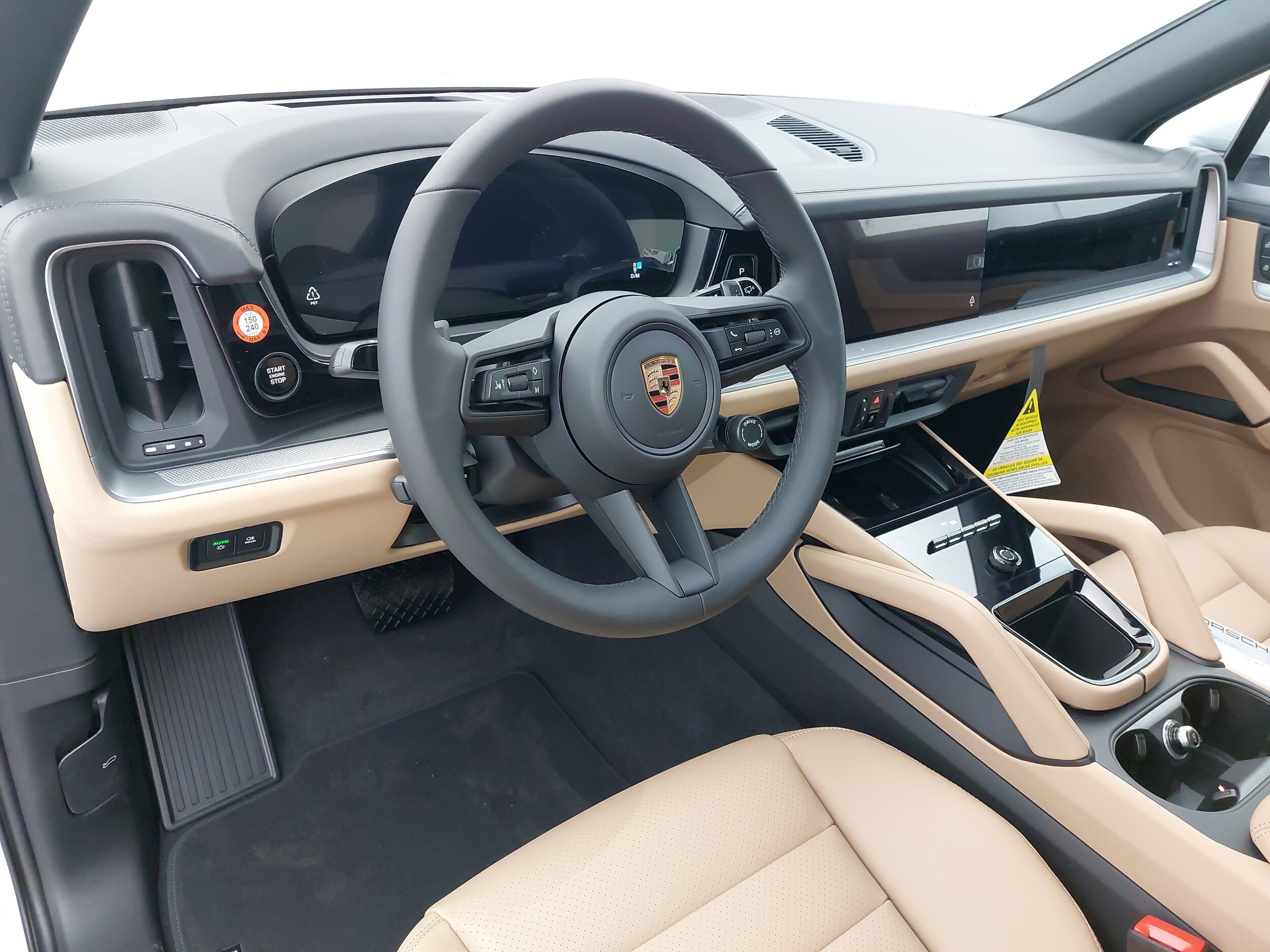 2026 Porsche Cayenne photo 3