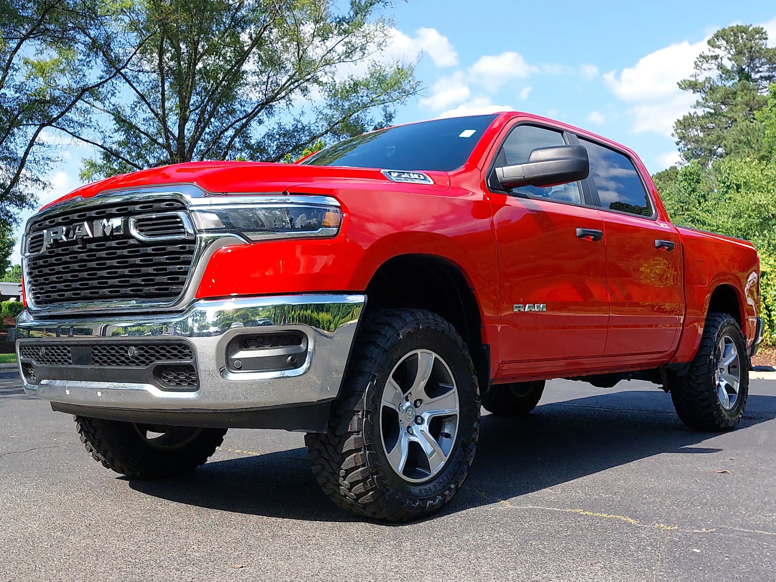 2025 RAM 1500 Tradesman 4x4 Crew Cab 5'7's photo