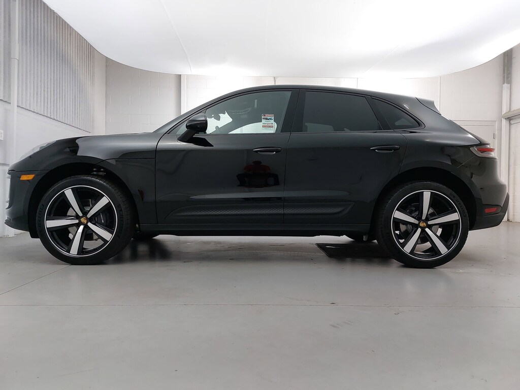 New 2026 Porsche Macan SUV