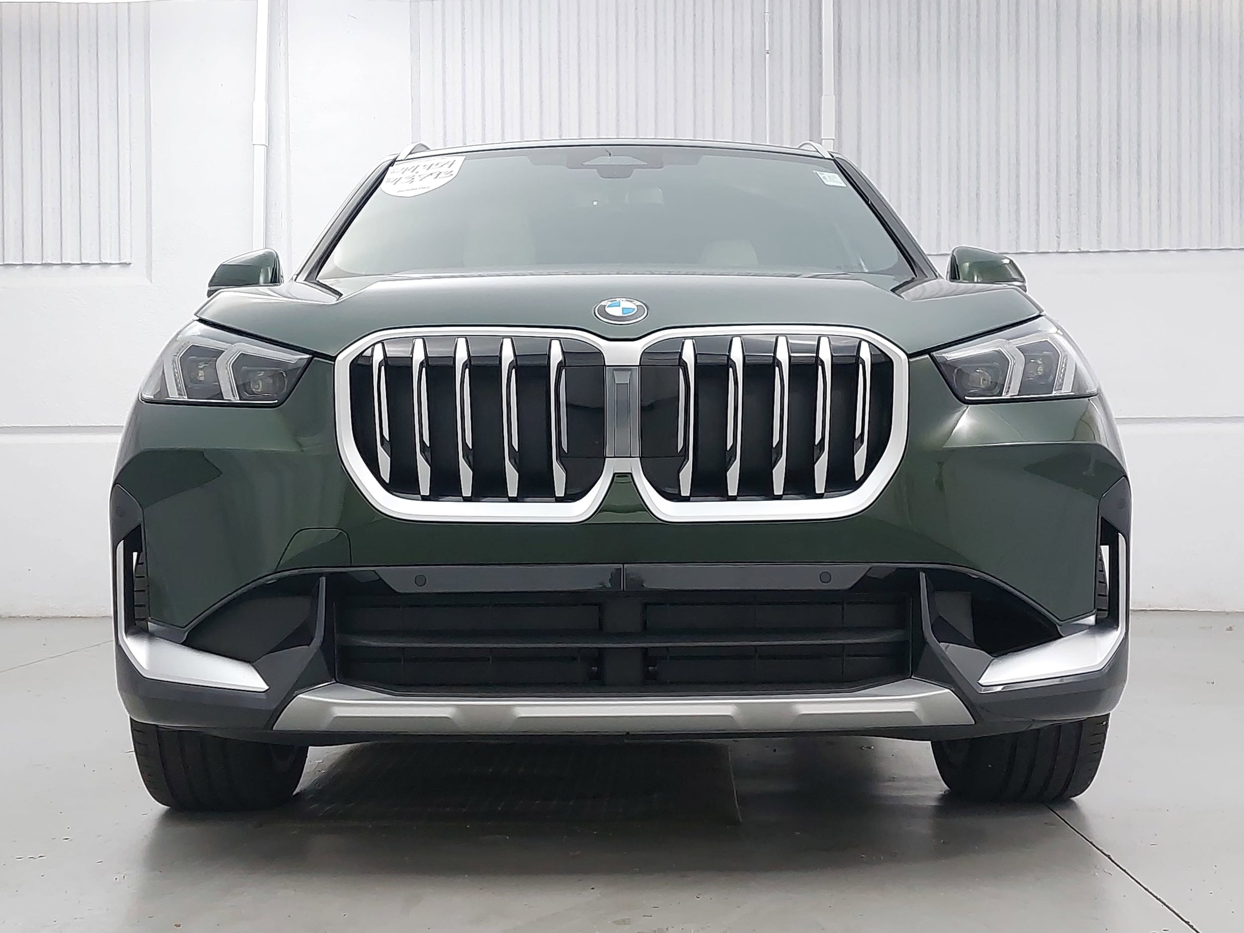 2025 BMW X1 28i - Photo 10