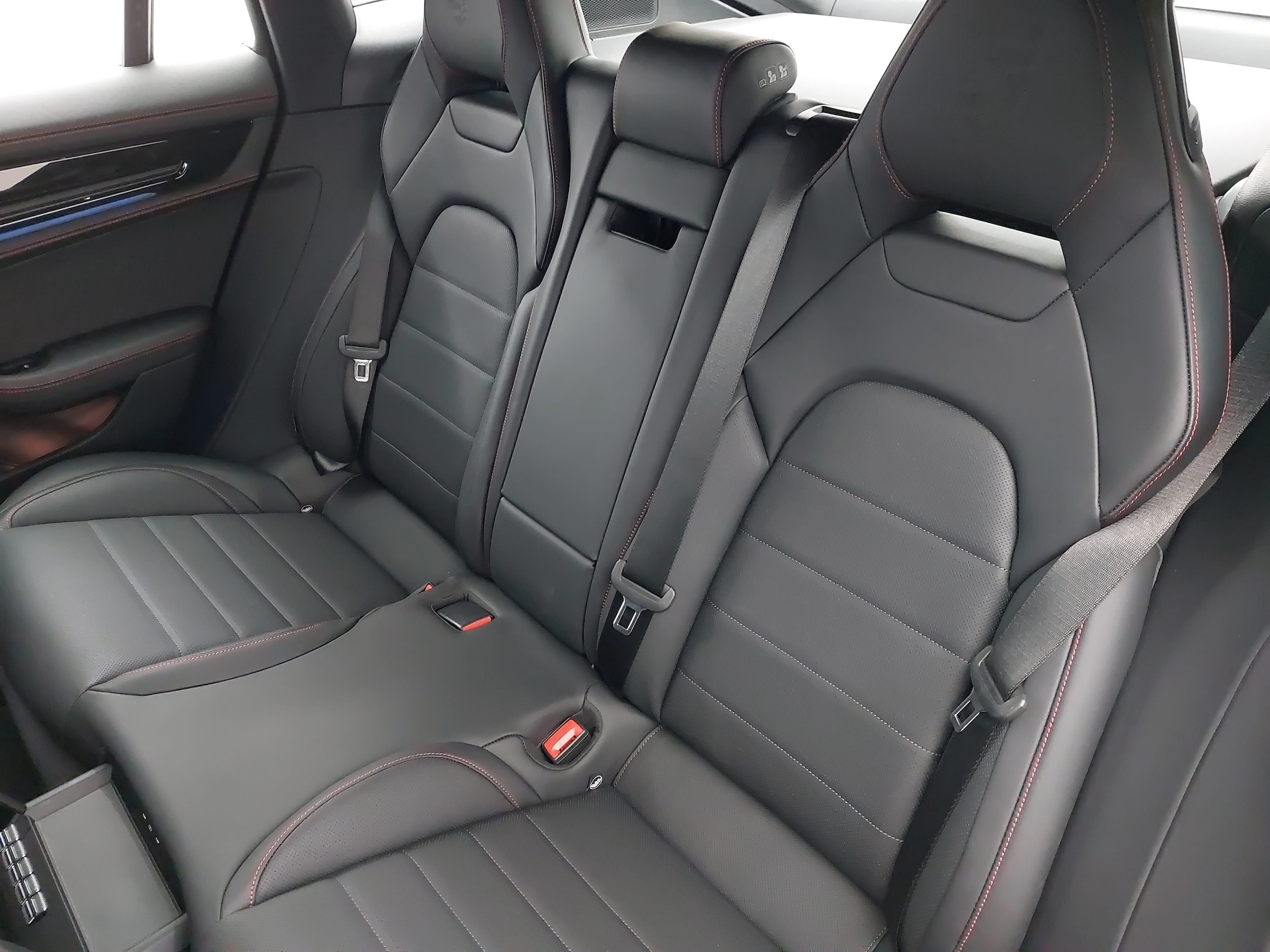 2026 Porsche Panamera Base - Photo 16