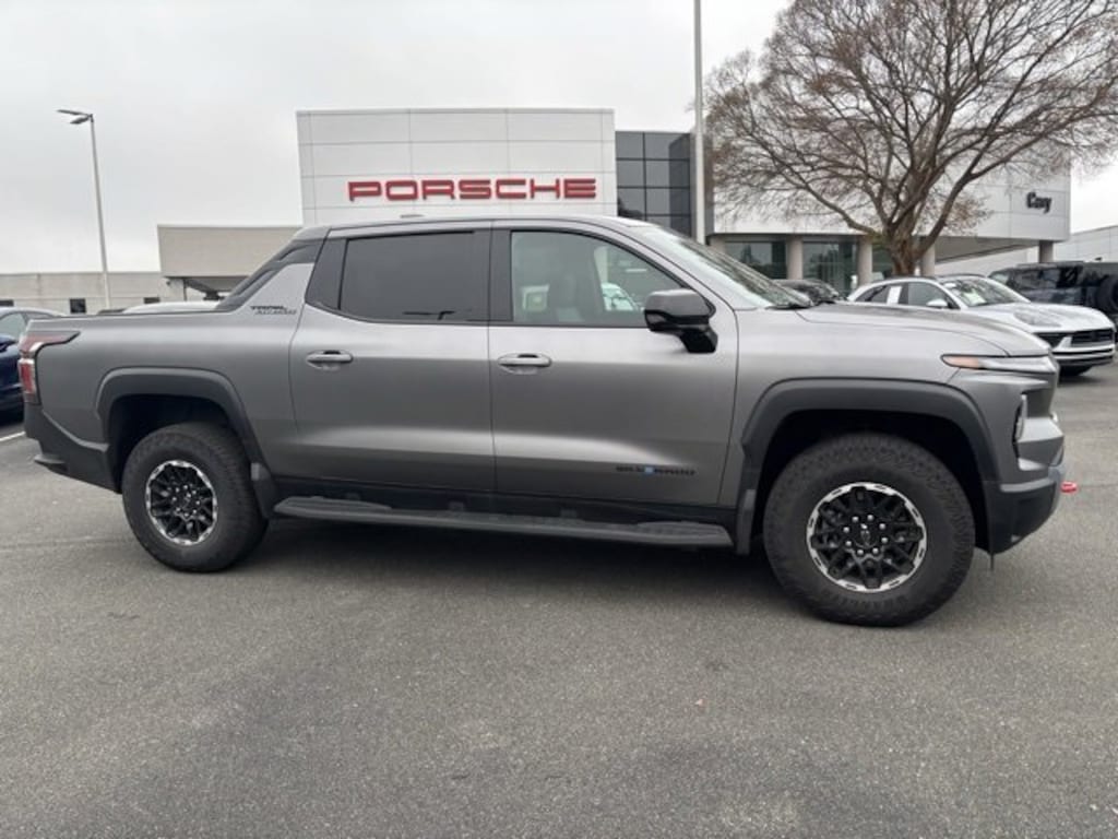 Used 2026 Chevrolet Silverado EV Trail Boss w/2TR Truck Crew Cab