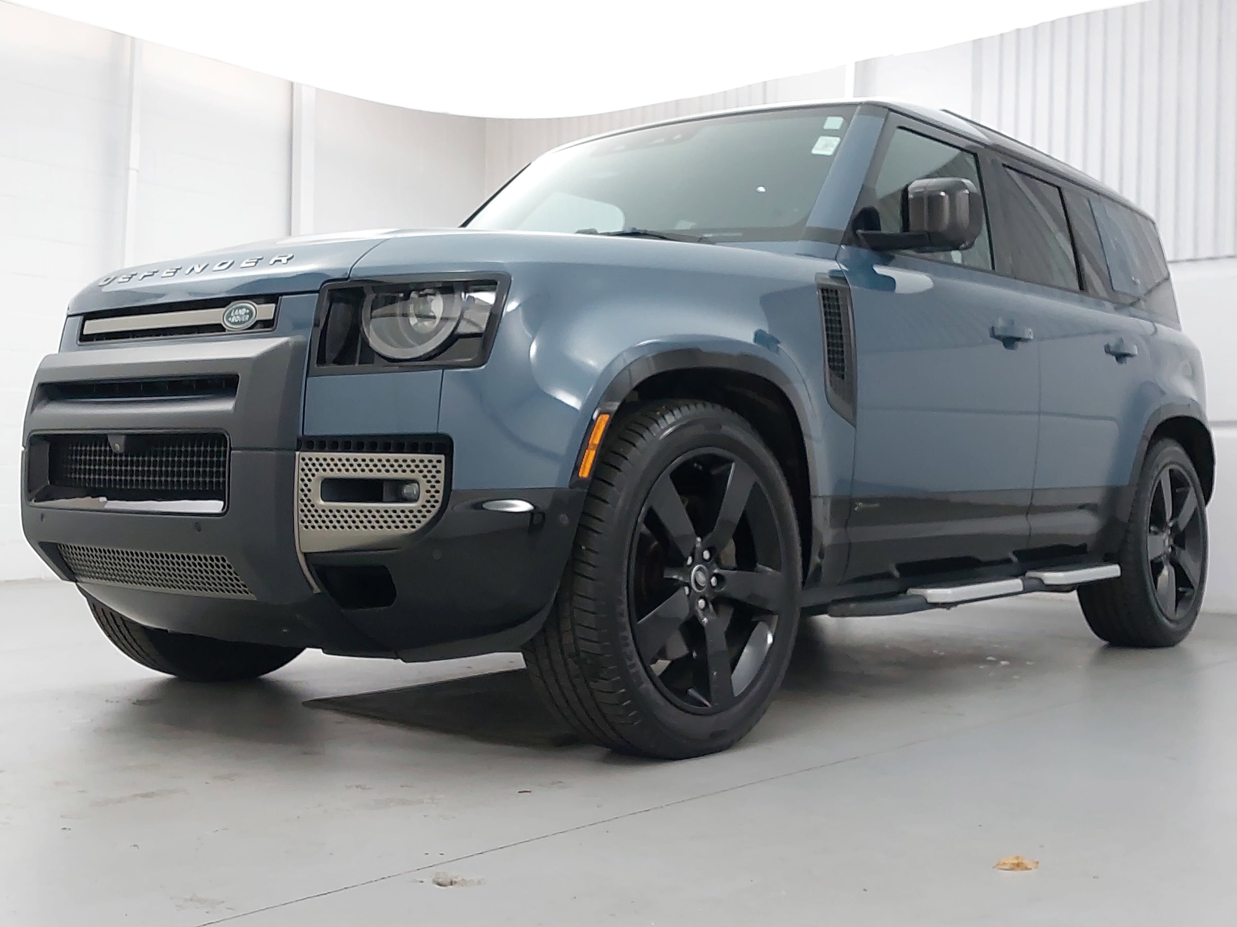 2021 Land Rover Defender X-Dynamic HSE