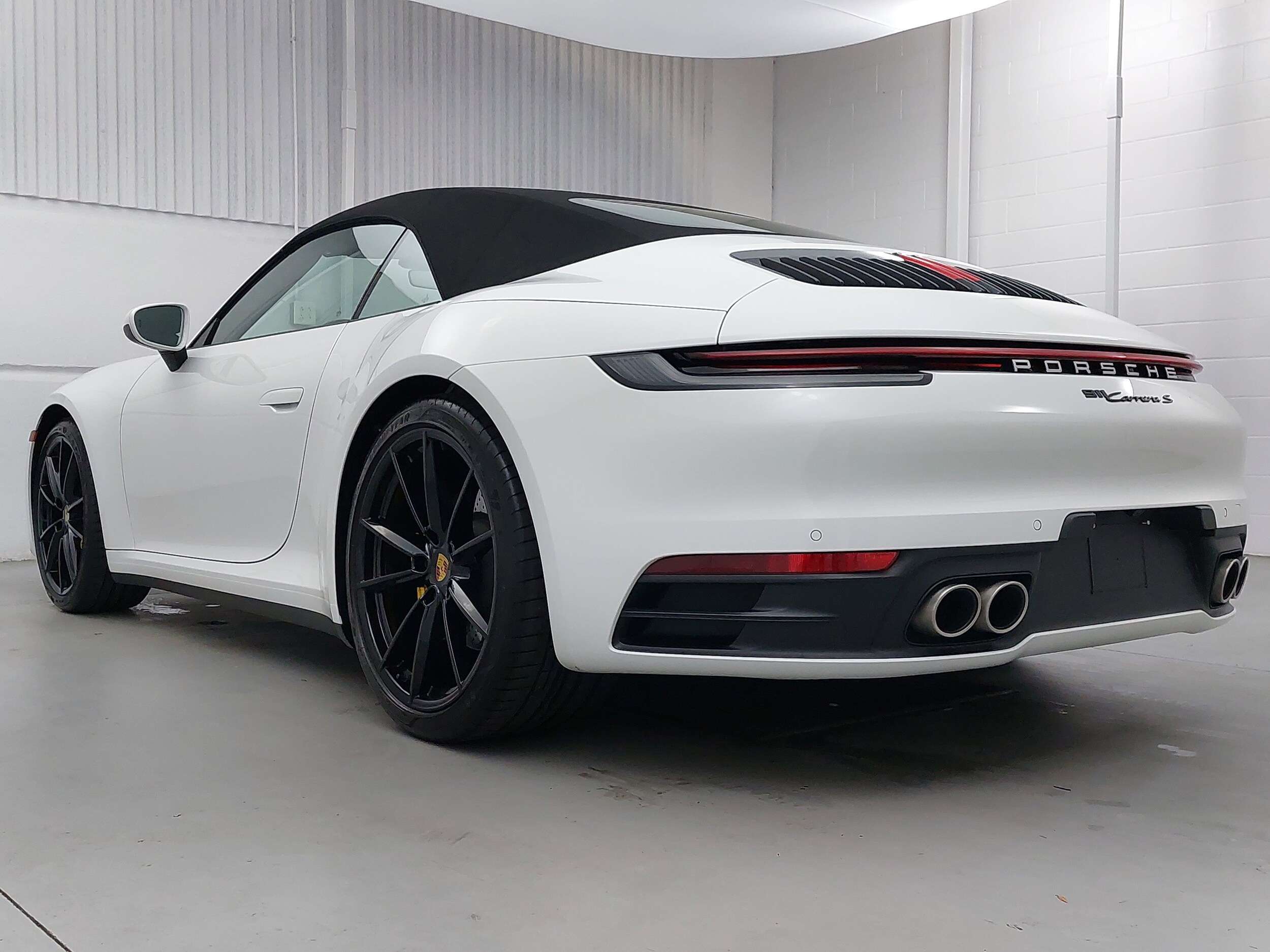 2024 Porsche 911 S photo 3