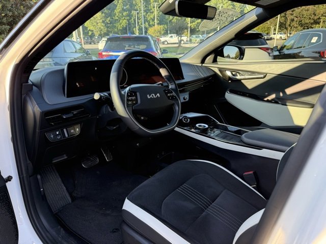 2022 Kia EV6 GT-Line photo 2