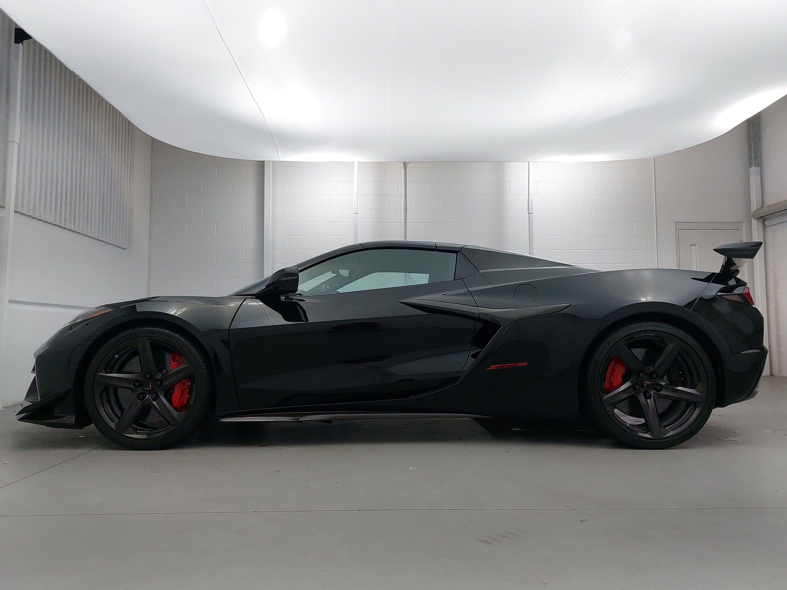 2024 Chevrolet Corvette Stingray Z06 3LZ Convertible photo 2