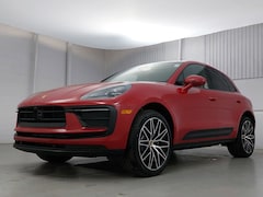 2026 Porsche Macan SUV