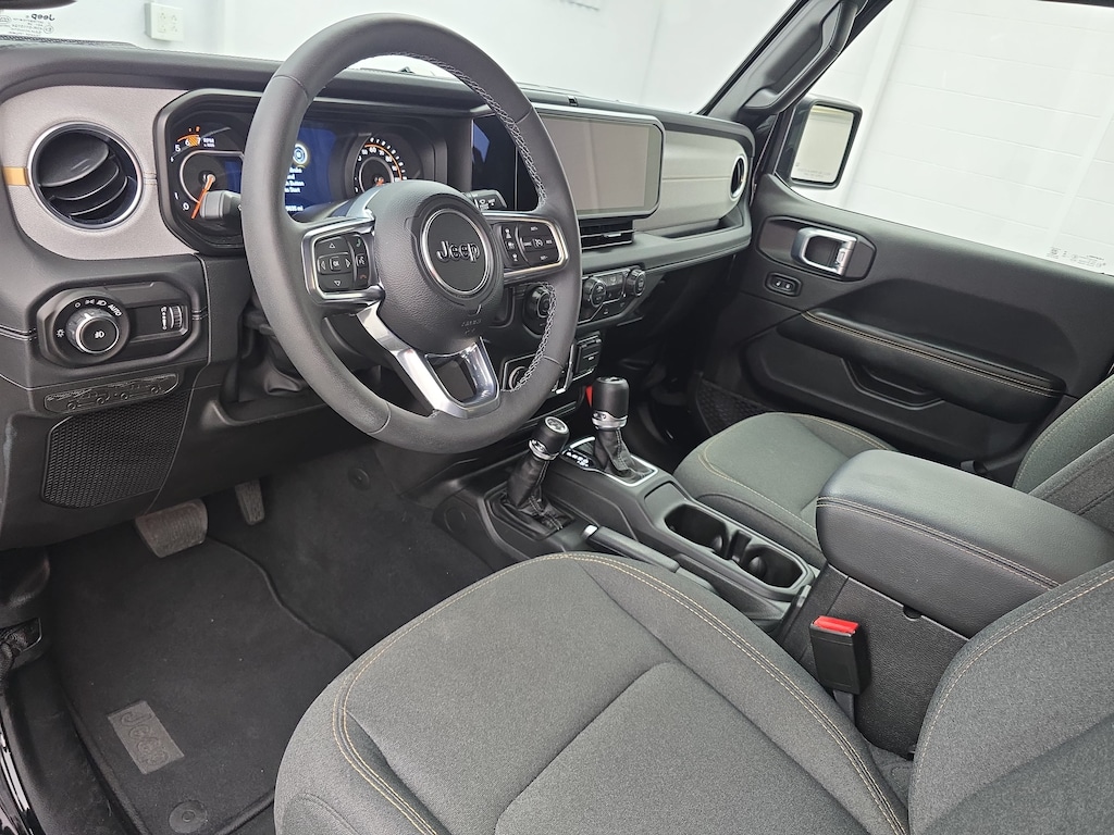 Used 2026 Jeep Wrangler Sahara SUV