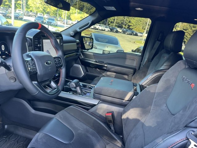 2023 Ford F-150 Raptor photo 3