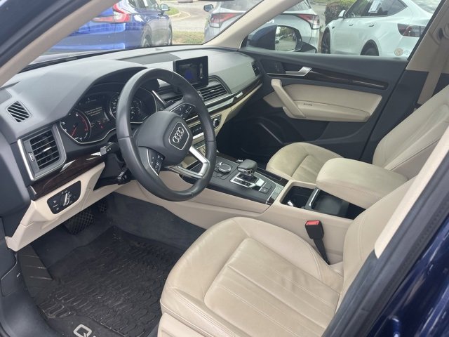 2019 Audi Q5 2.0T Premium photo 3