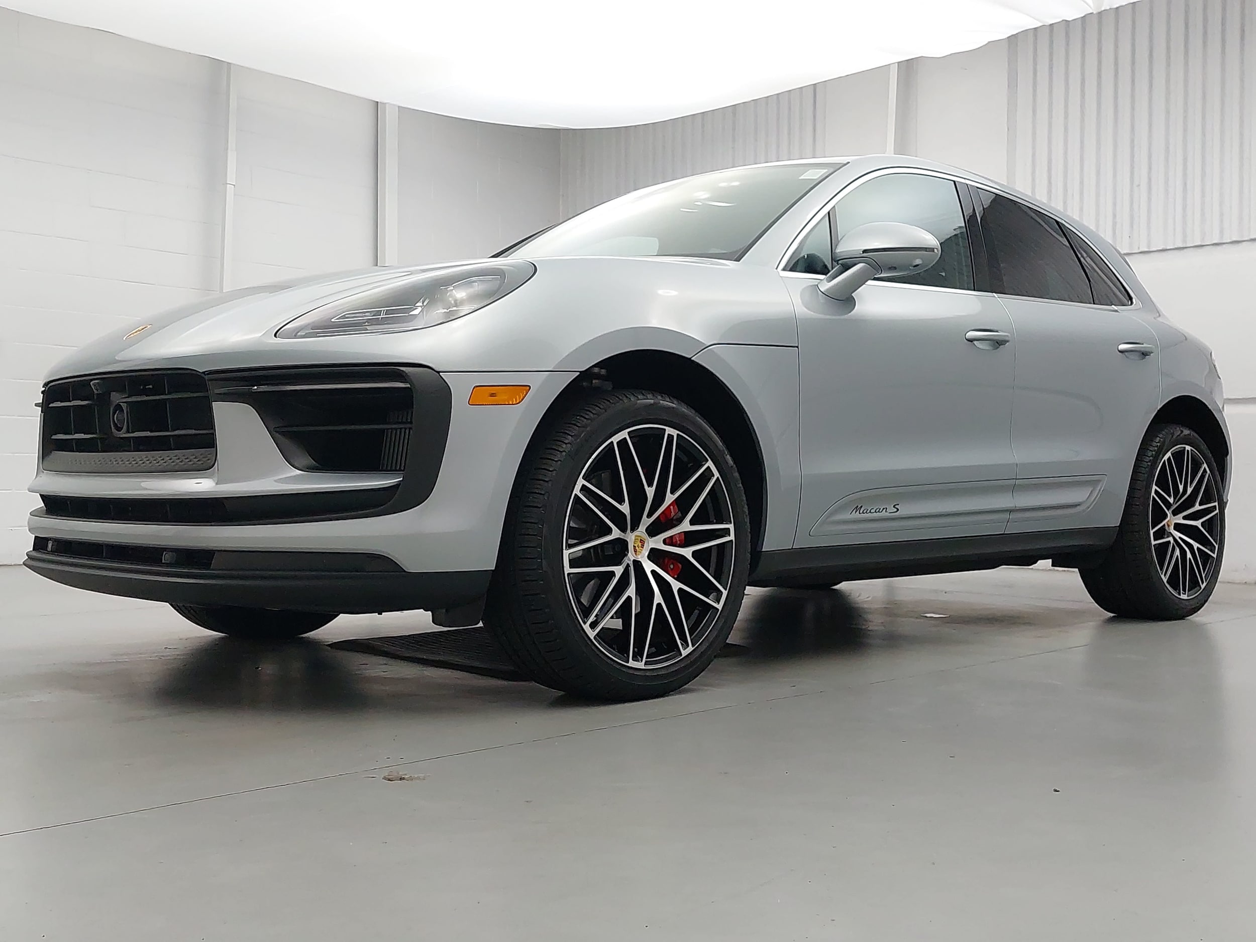 2026 Porsche Macan S