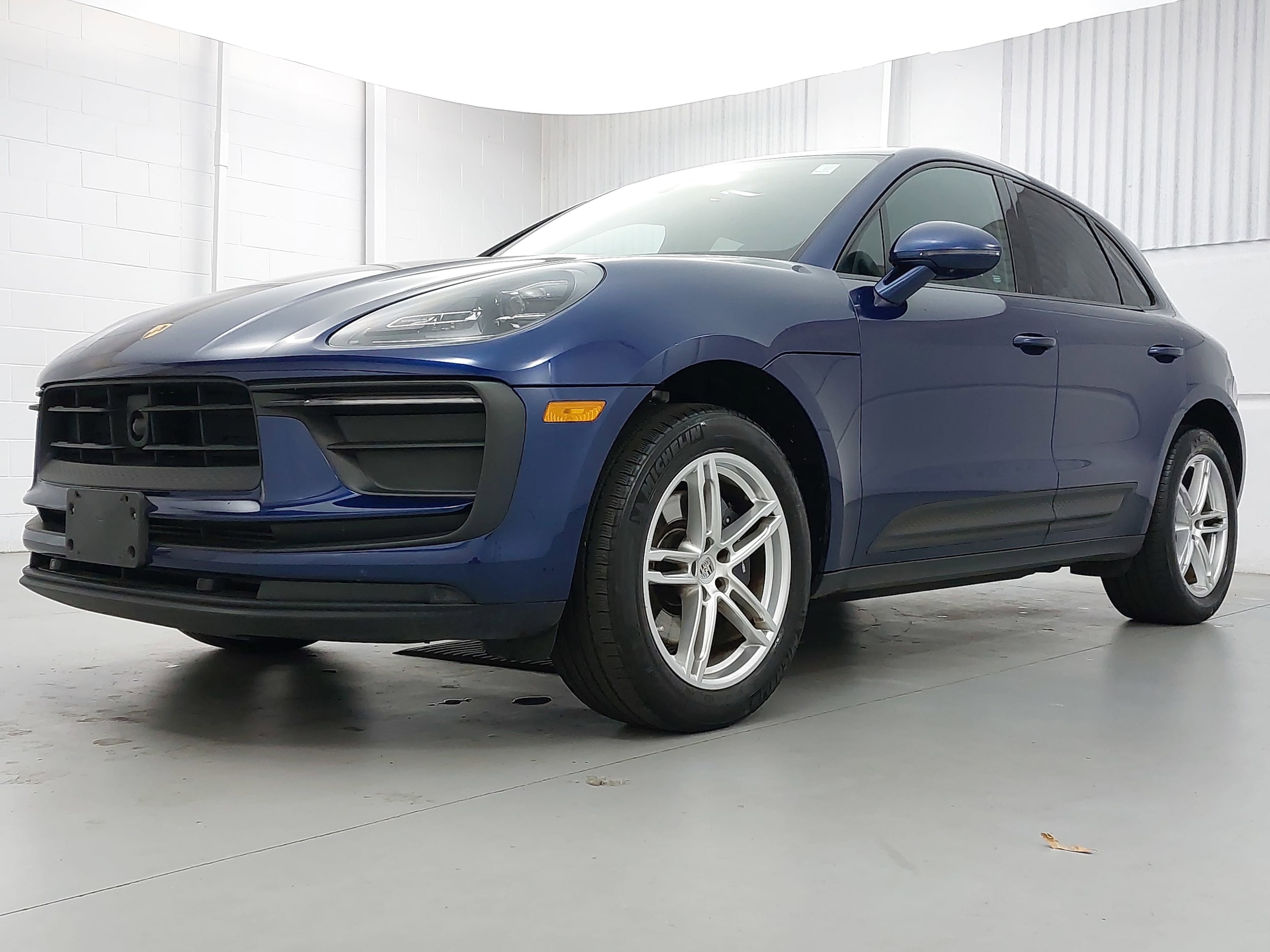 2023 Porsche Macan T's photo
