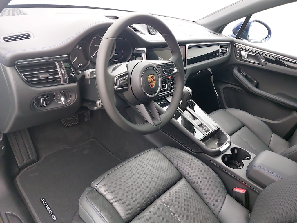 New 2026 Porsche Macan SUV
