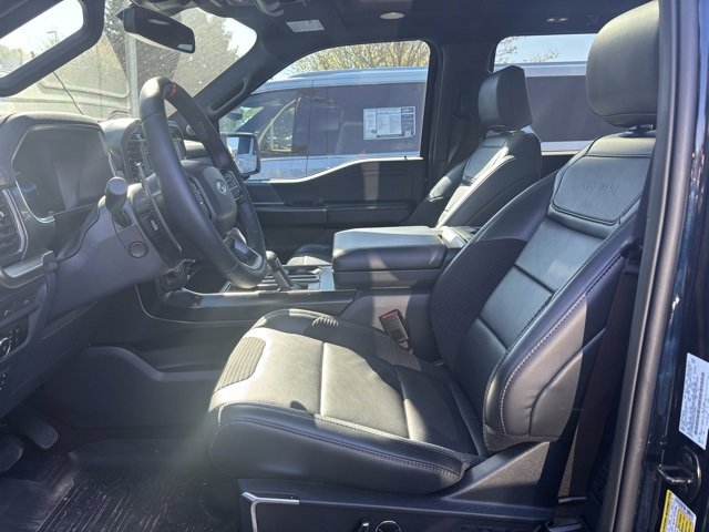 2023 Ford F-150 Raptor photo 3