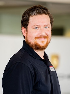 Staff member Jason Carothers from ID_62903dd37ec4