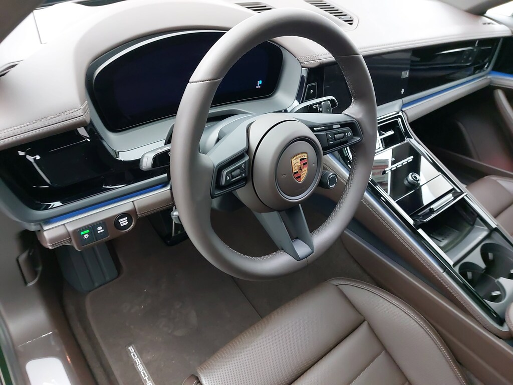 New 2026 Porsche Panamera 4 Hatchback