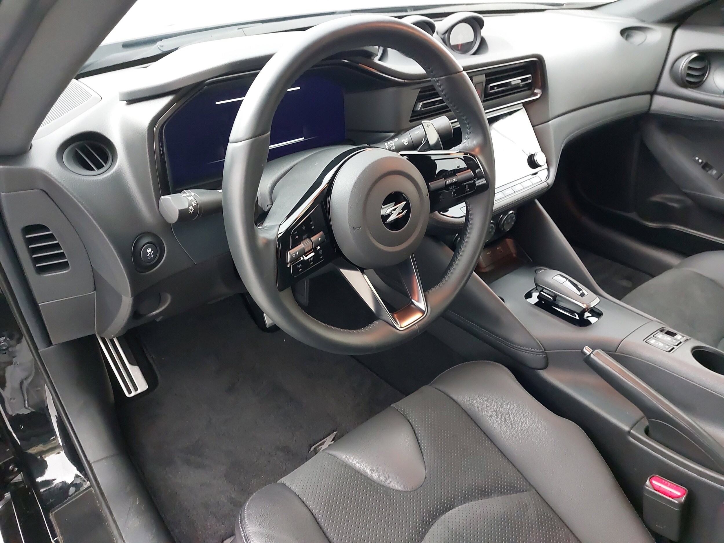 2024 Nissan Z Performance photo 4