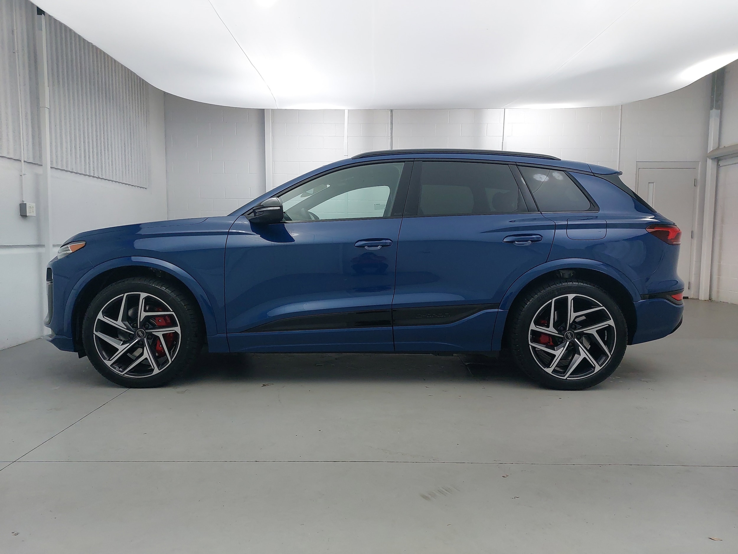 Used 2025 Audi SQ6 e-tron Prestige with VIN WA135BGF2SA032721 for sale in Cary, NC