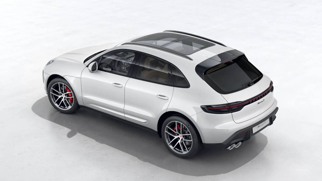 2026 Porsche Macan S photo 4
