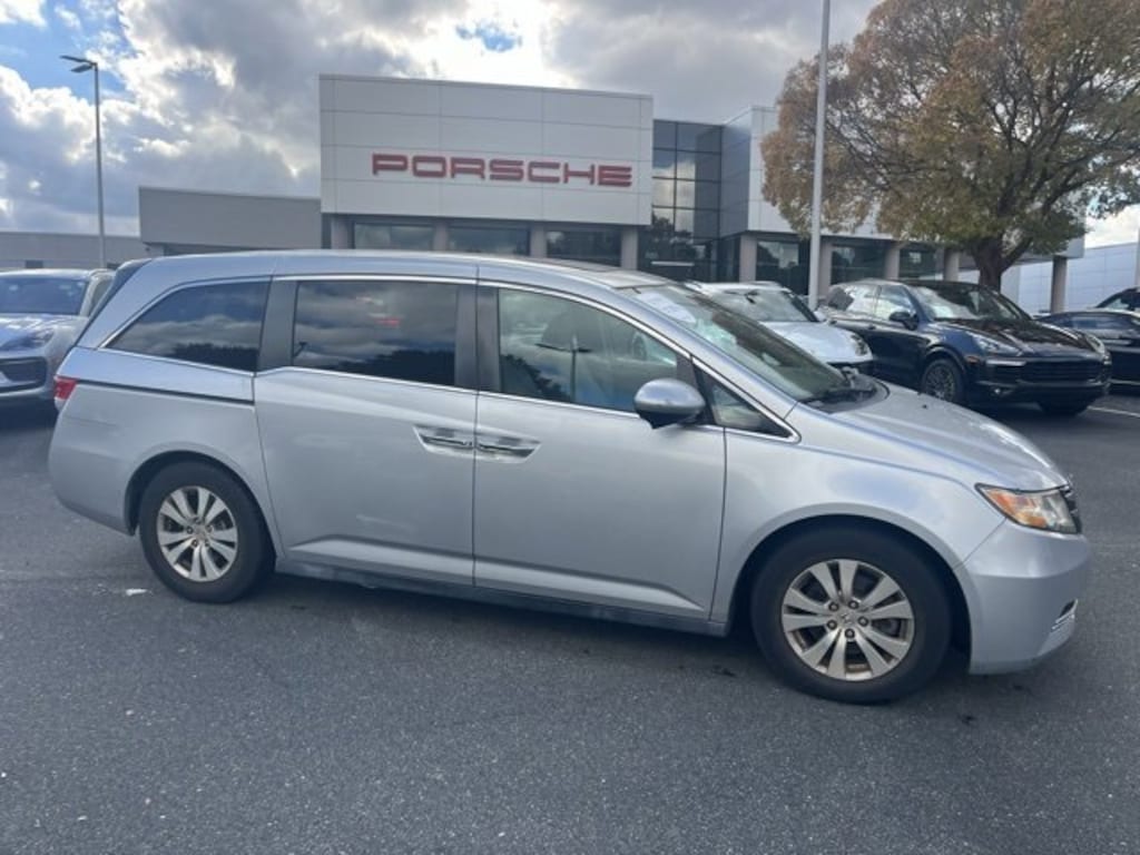 Used 2015 Honda Odyssey EX-L Van
