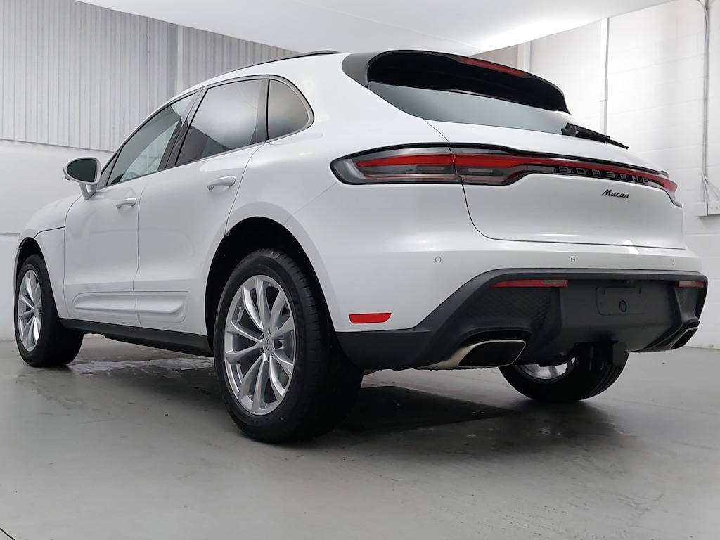 New 2026 Porsche Macan  SUV