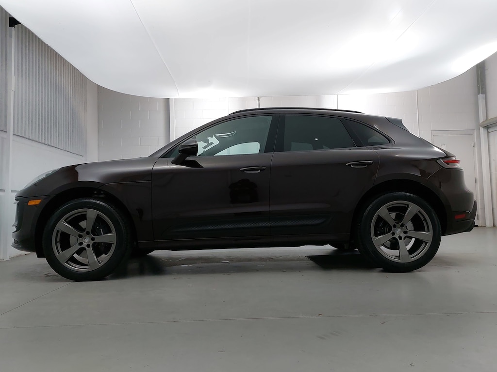 Certified 2025 Porsche Macan SUV