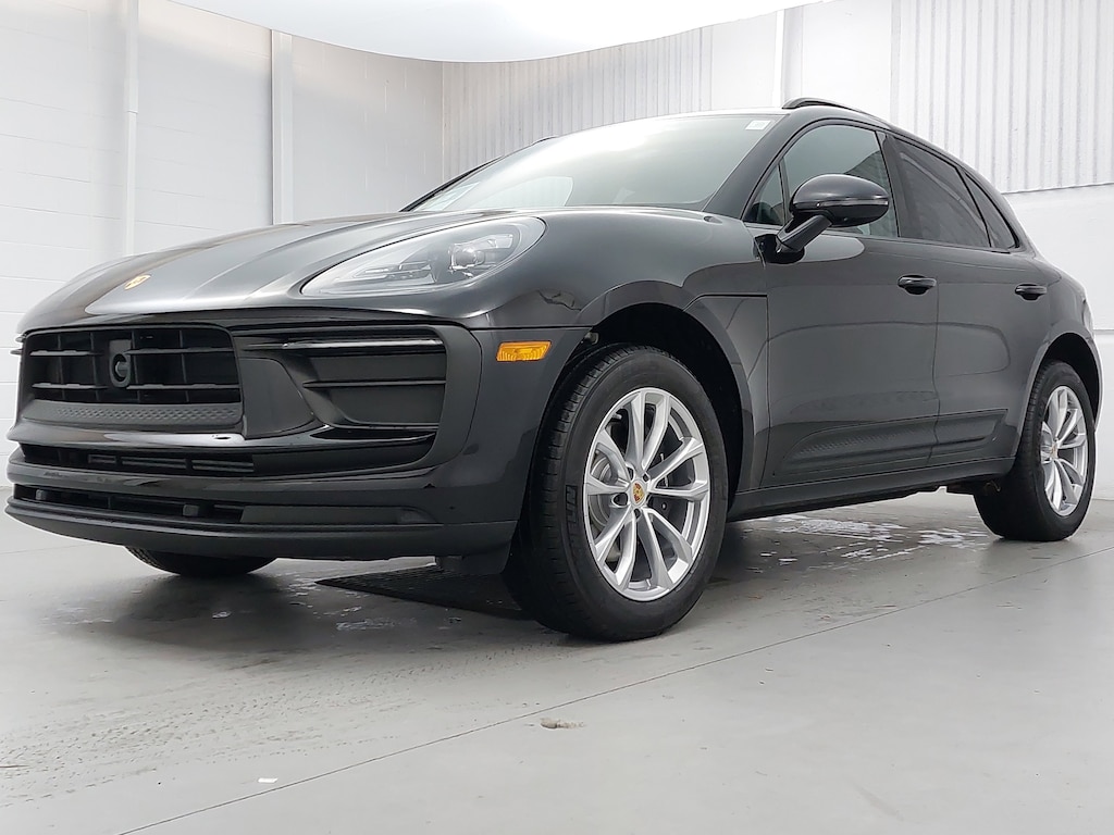 New 2026 Porsche Macan  SUV