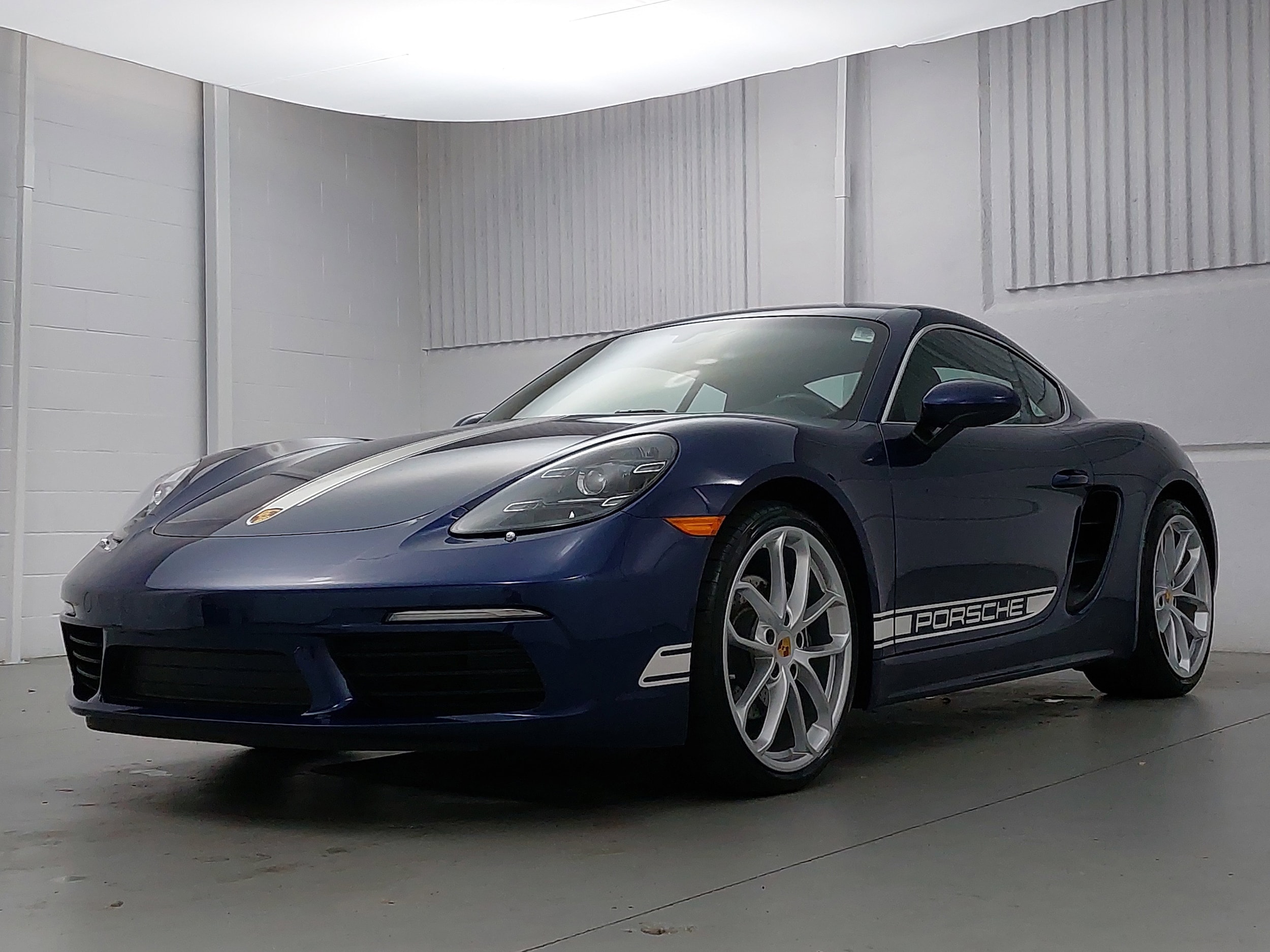 2024 Porsche 718