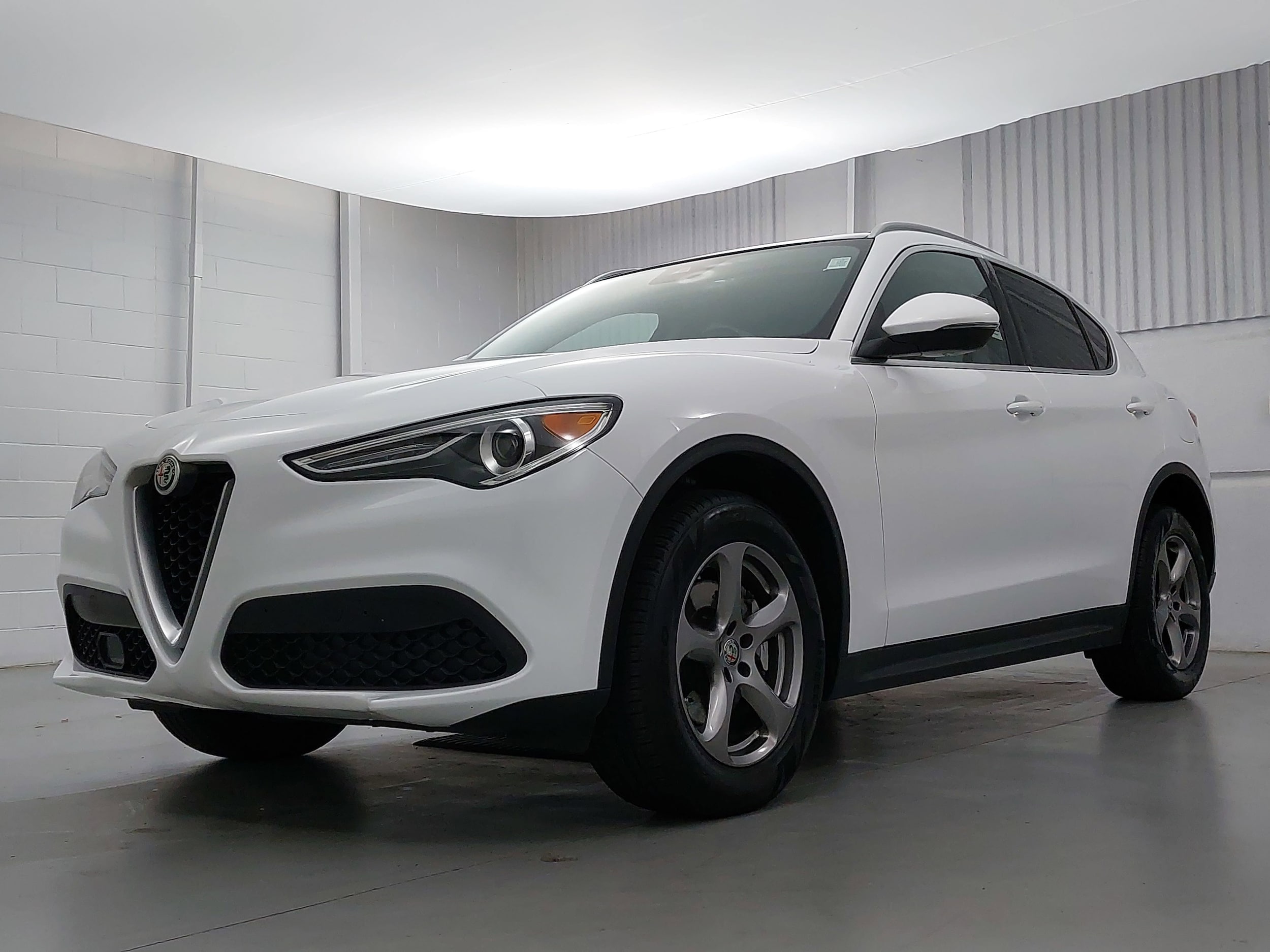 2021 Alfa Romeo Stelvio AWD's photo