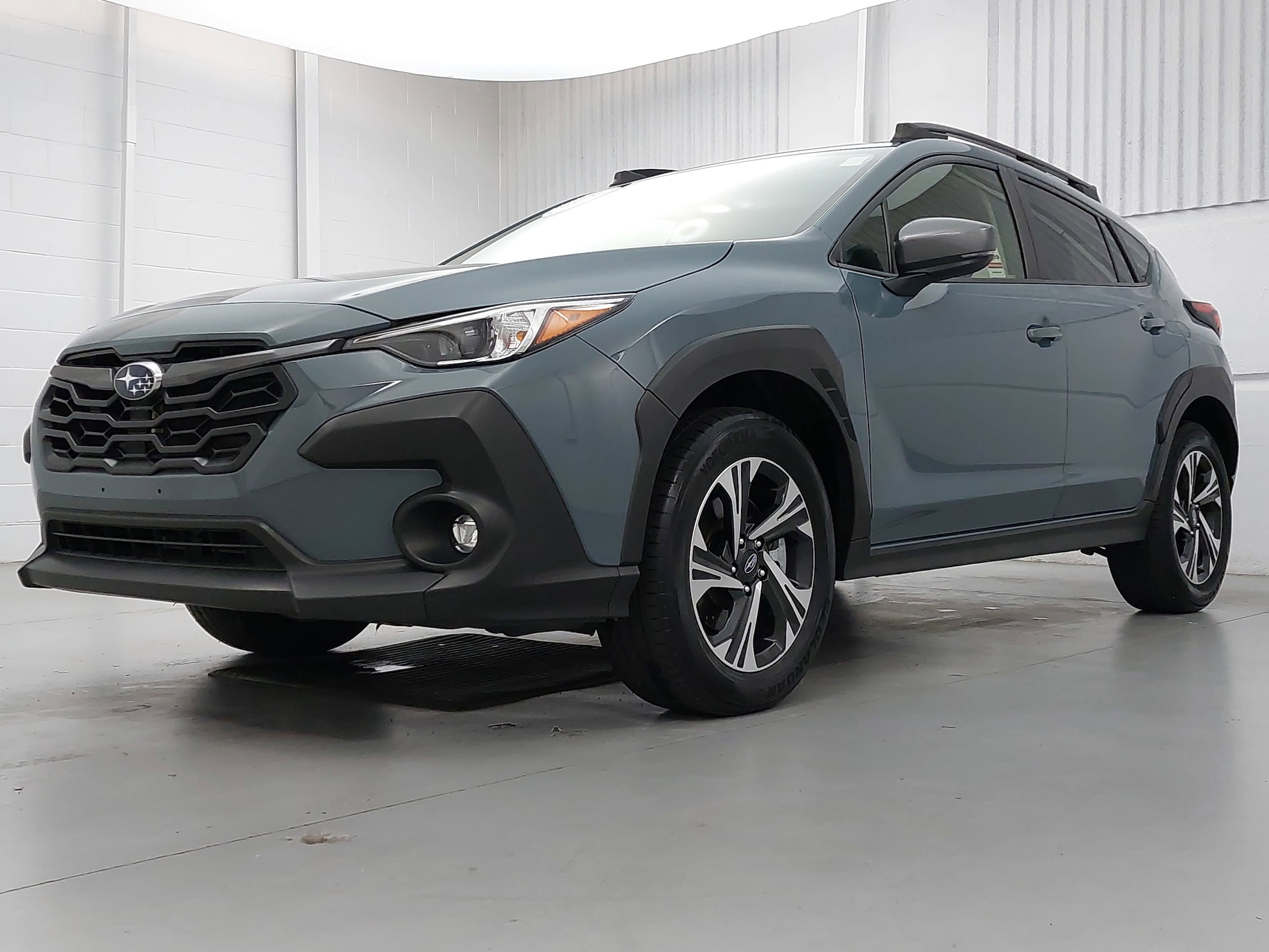 2024 Subaru Crosstrek Premium CVT's photo
