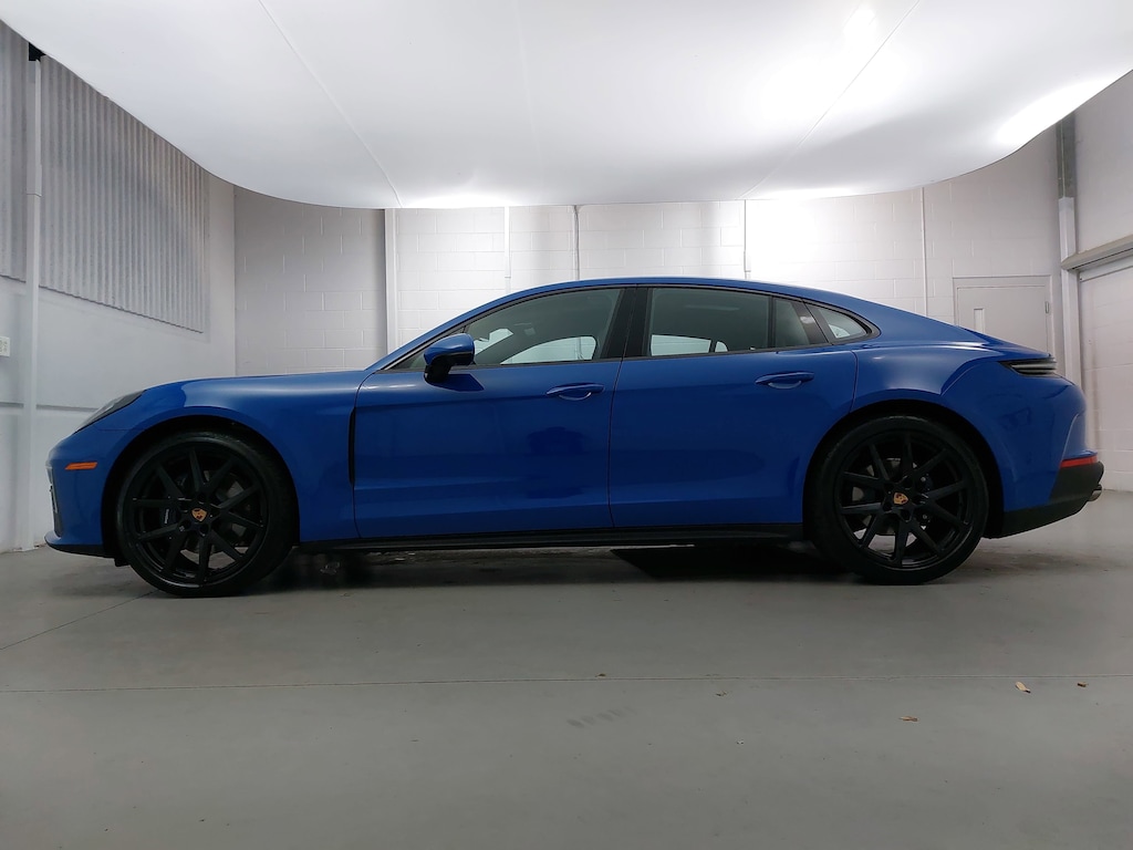 New 2026 Porsche Panamera 4 Hatchback