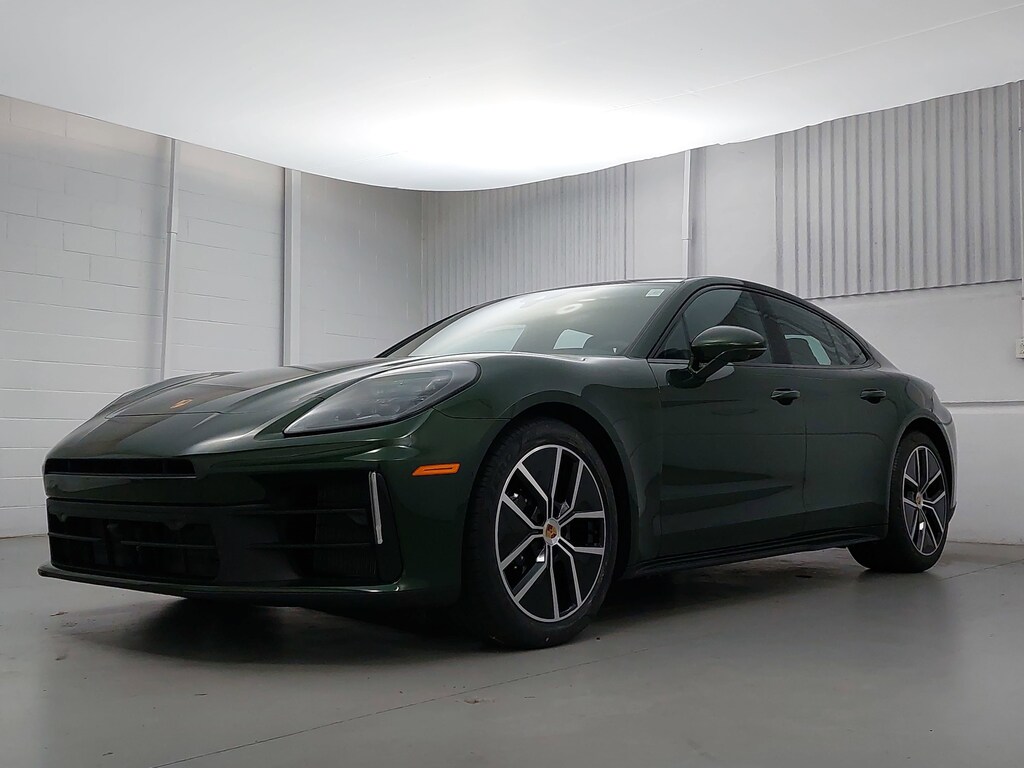 New 2026 Porsche Panamera 4 Hatchback