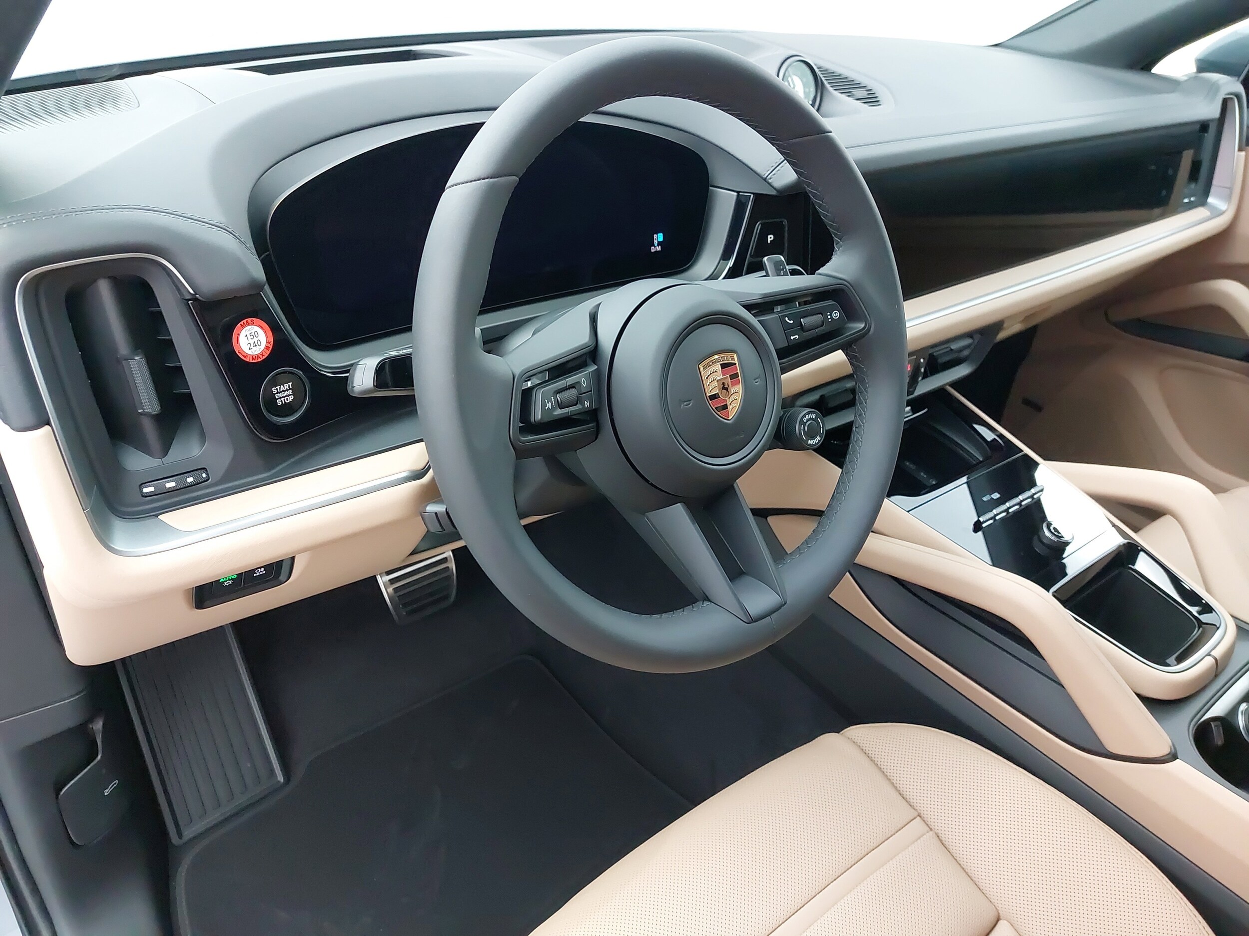 2026 Porsche Cayenne S Coupe photo 4