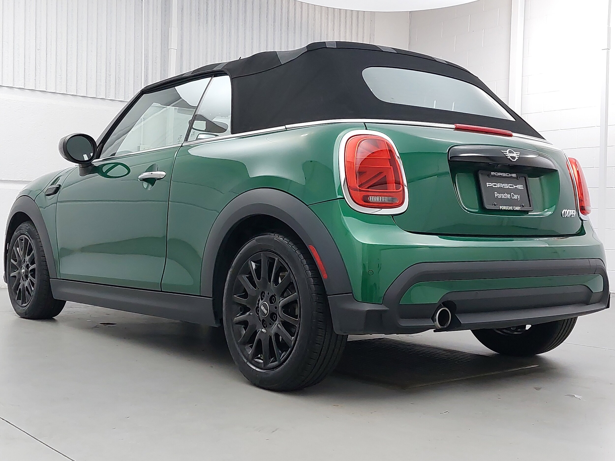 2023 Mini Cooper Convertible photo 3