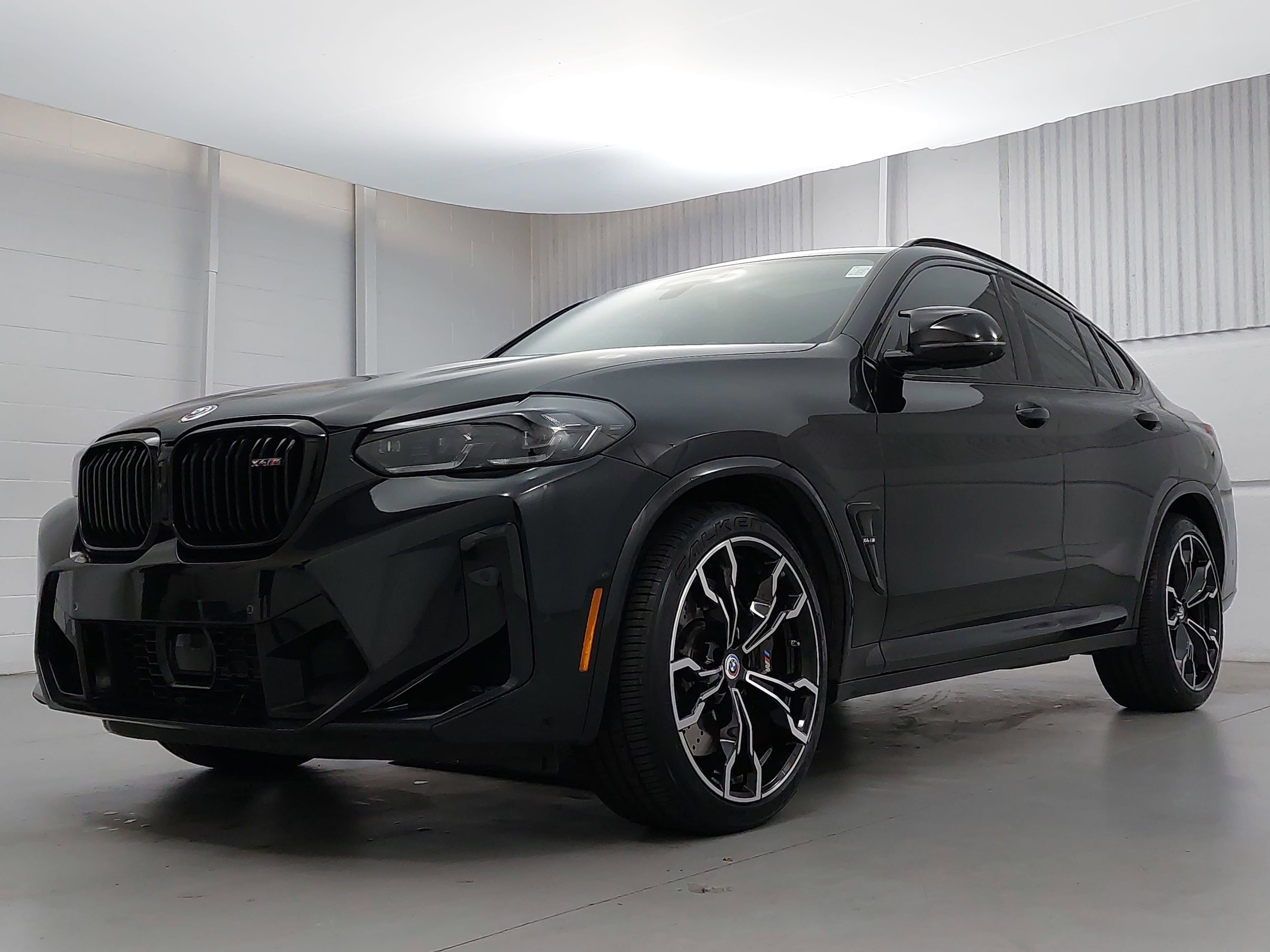 2023 BMW X4 M Base's photo